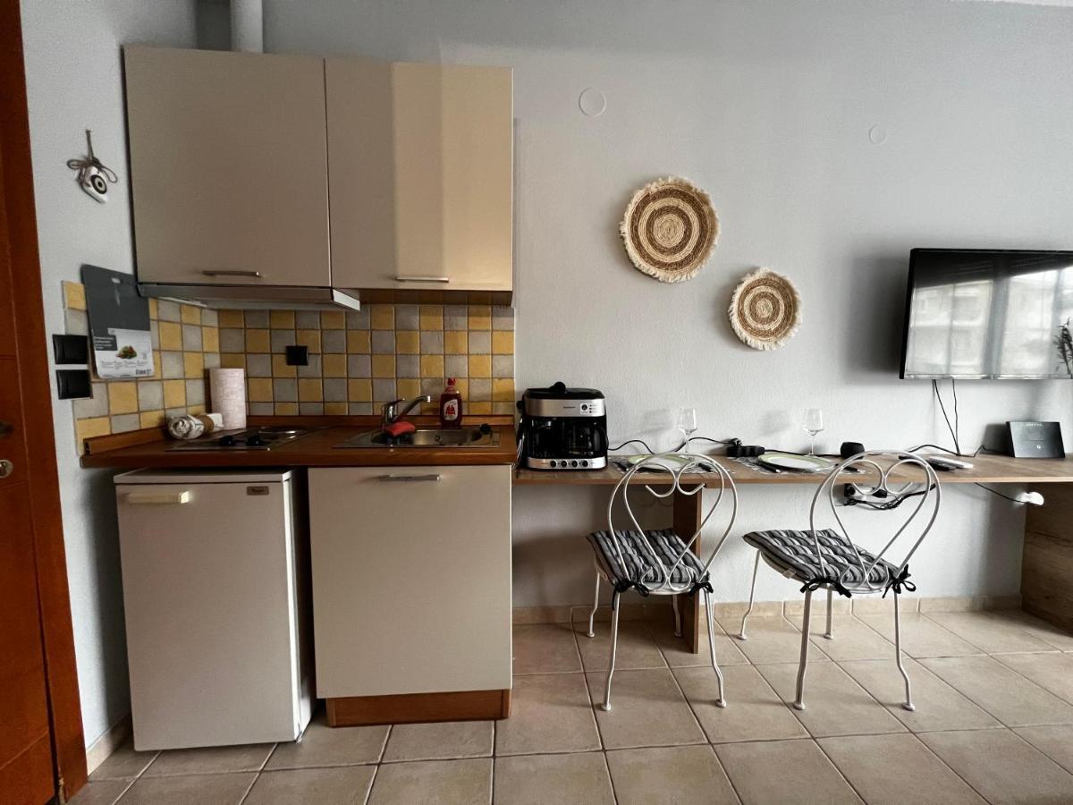 B6 Coquette Apartment Nea Chili Luaran gambar