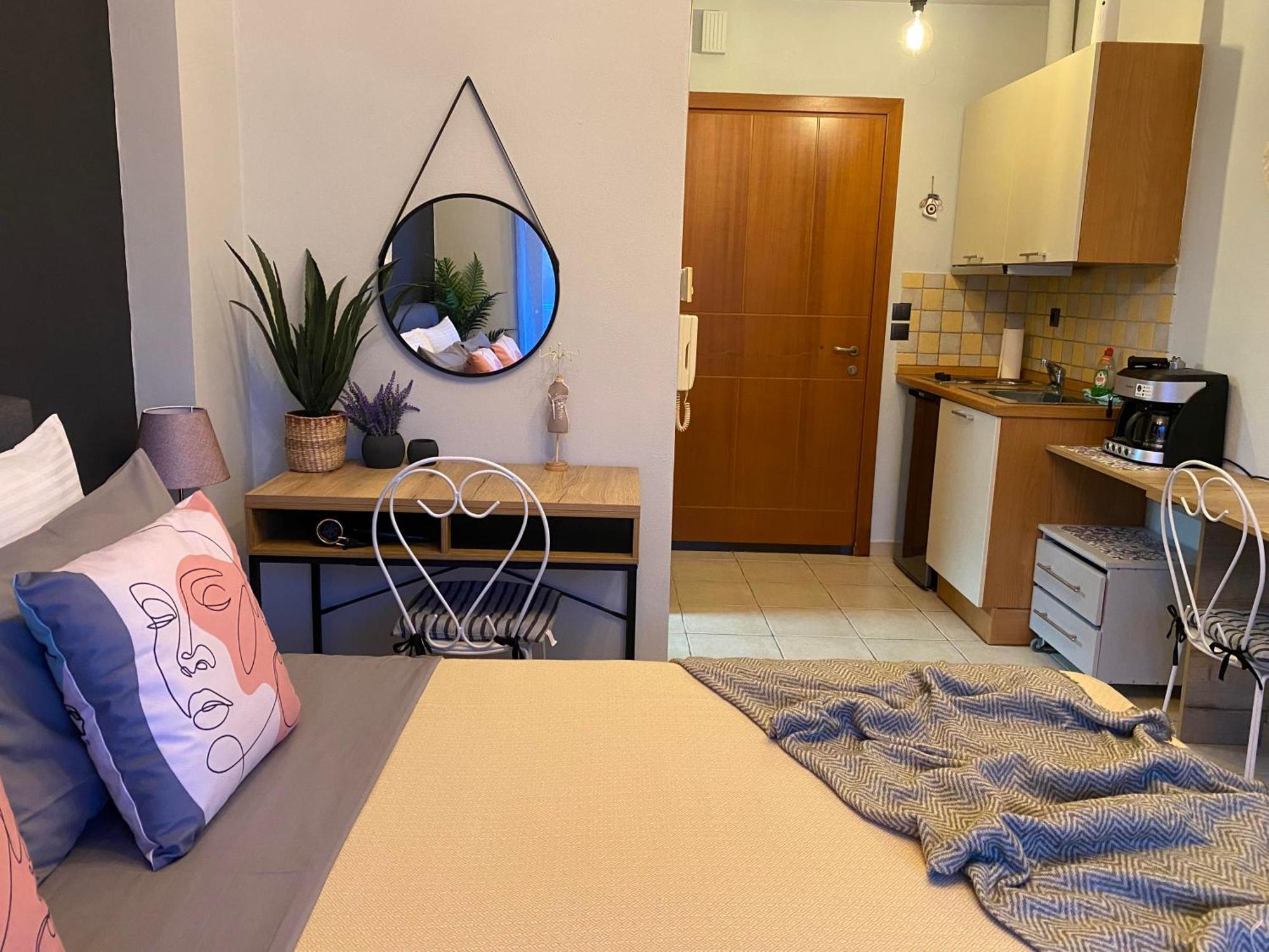 B6 Coquette Apartment Nea Chili Luaran gambar